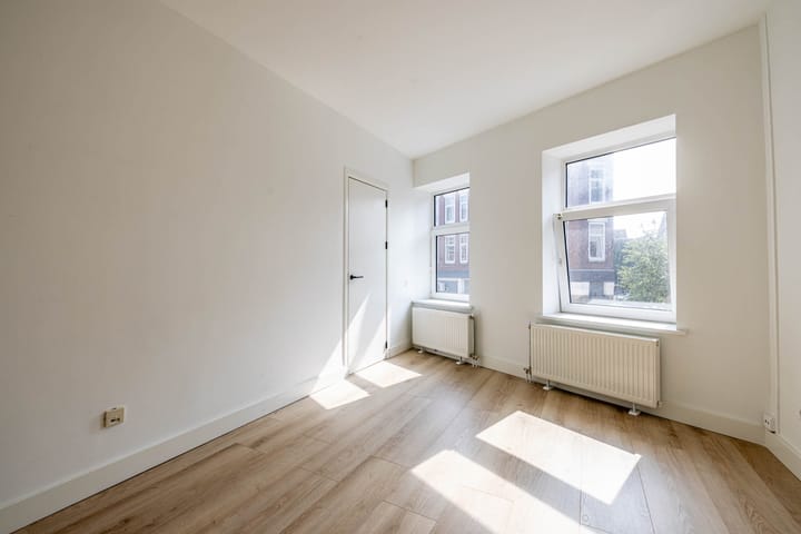 Foto 3 van Crooswijkseweg 95-A01