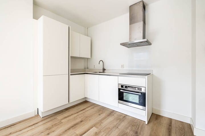 Foto 5 van Crooswijkseweg 95-A01