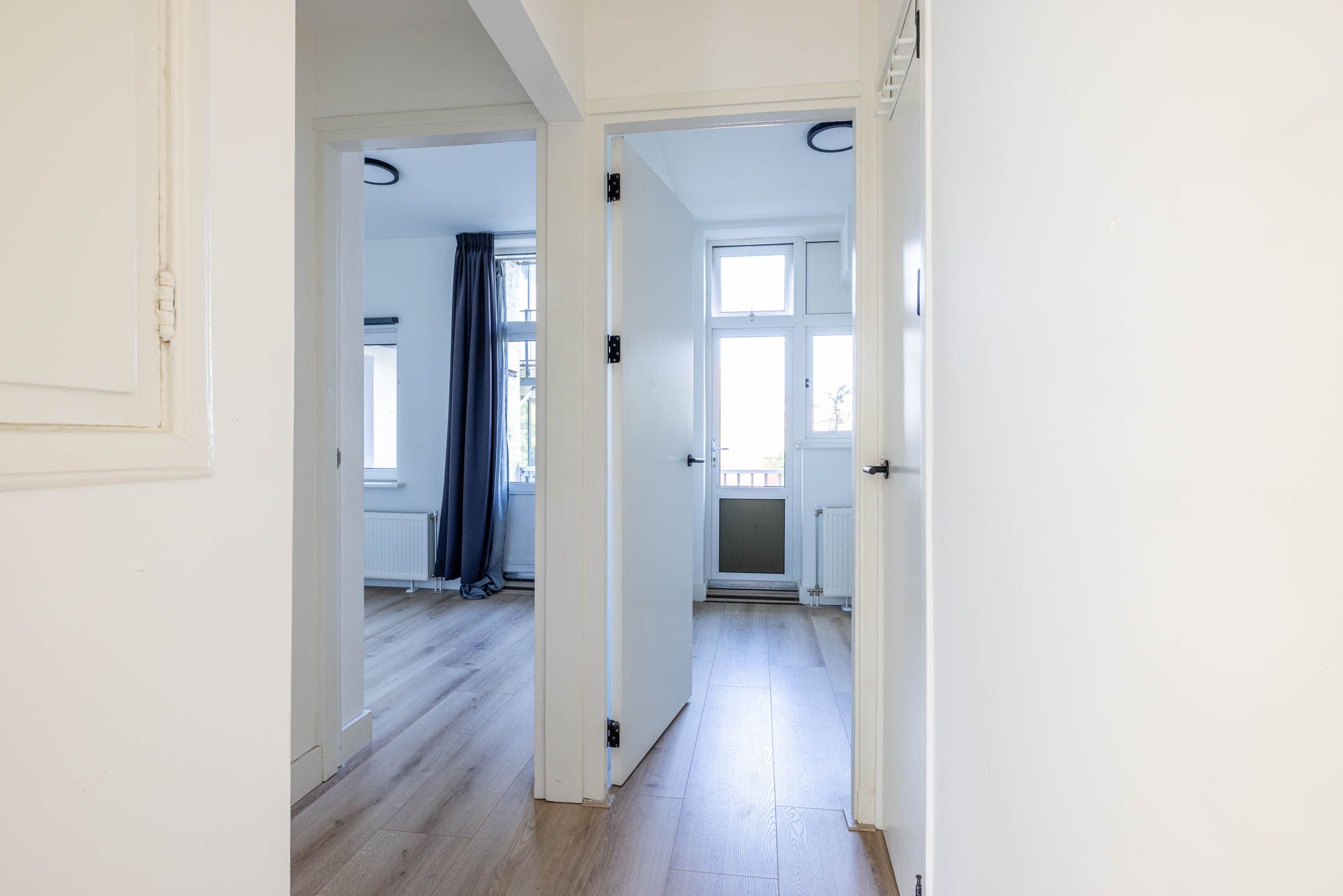 Photo 6 of Crooswijkseweg 95-A01