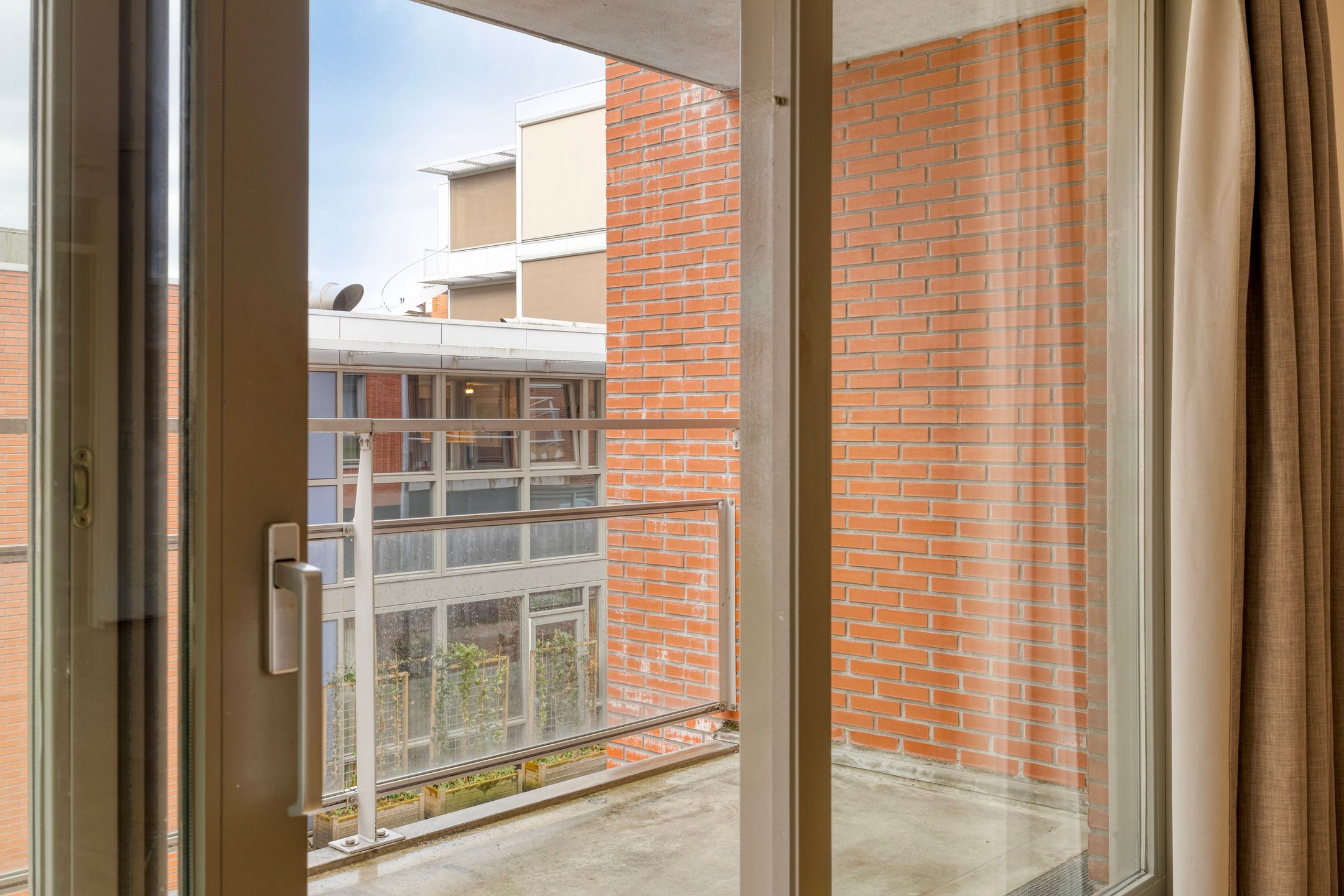 Photo 3 of Burgemeester Honnerlage Gretelaan 363-D