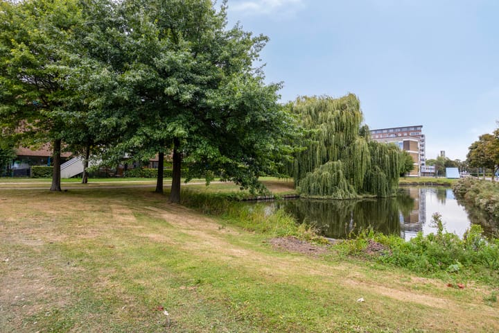 Foto 26 van Burgemeester Honnerlage Gretelaan 363-D