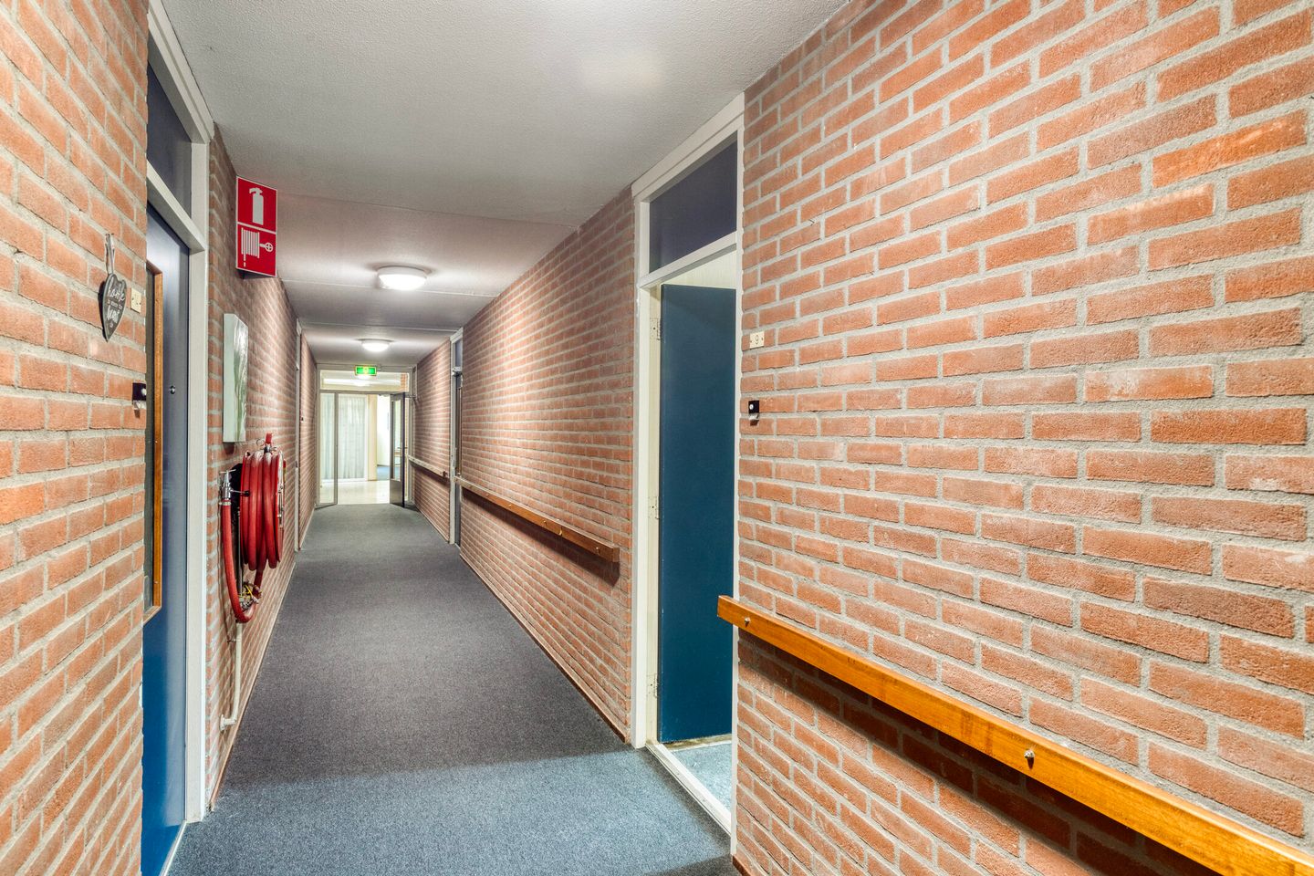 Foto 10 van Schildersplein 9