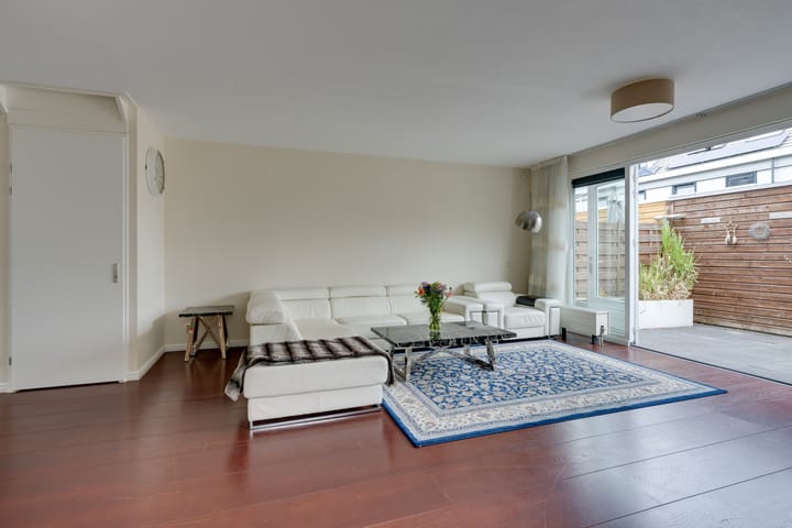 Photo 14 of Zwarte Ring 171