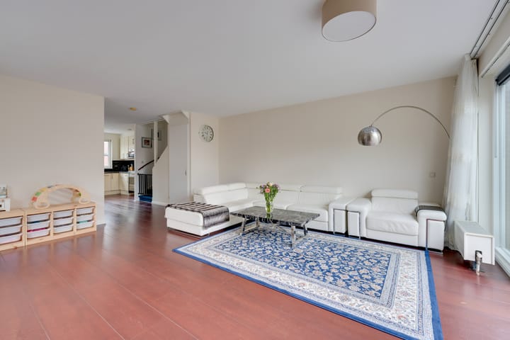 Photo 16 of Zwarte Ring 171