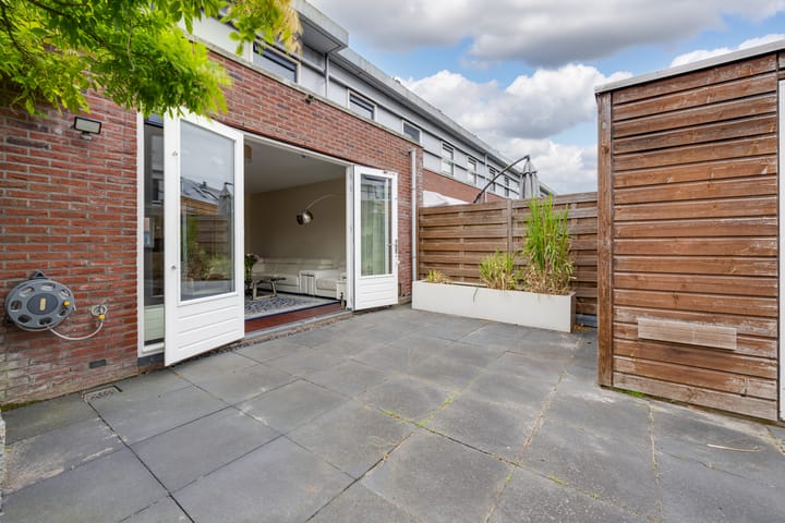 Photo 26 of Zwarte Ring 171