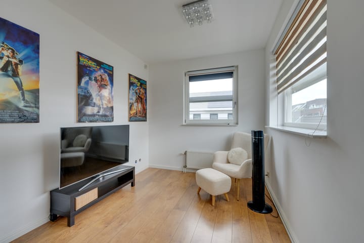 Photo 34 of Zwarte Ring 171