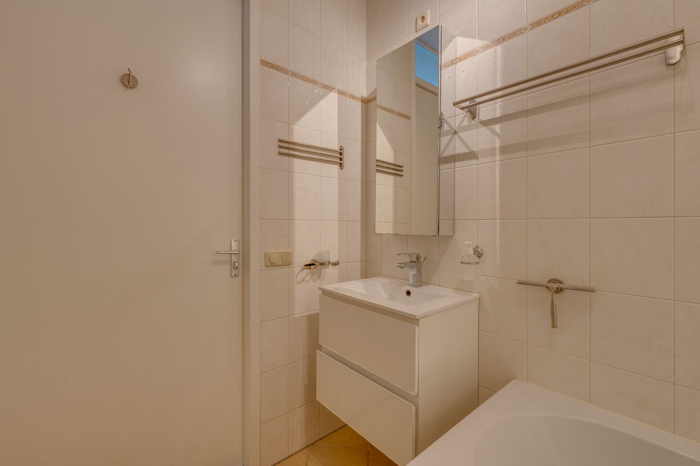 Foto 40 van Zwarte Ring 171