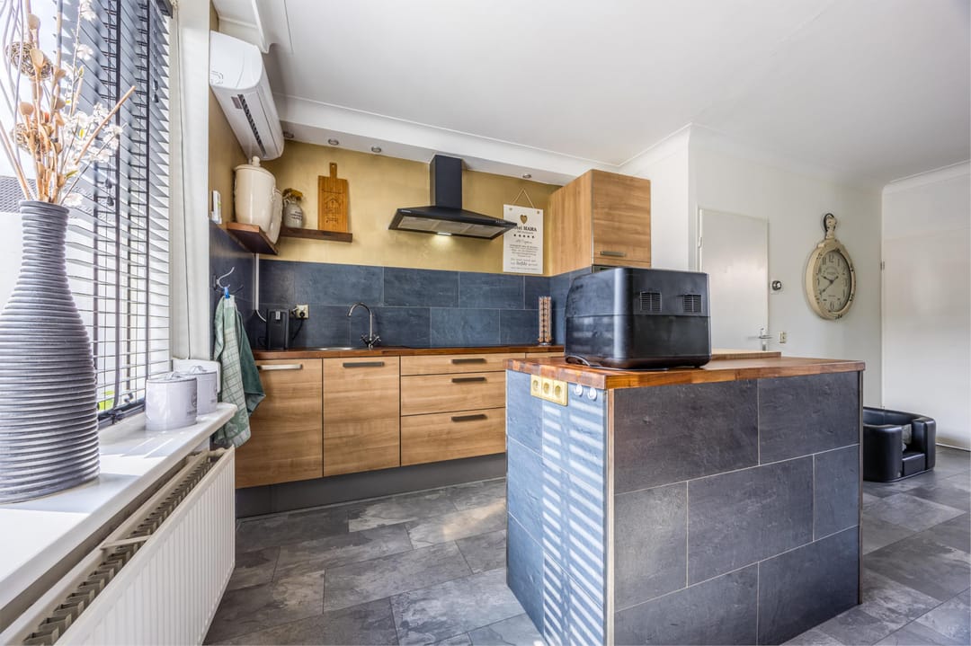 Photo 11 of Perelaar 1