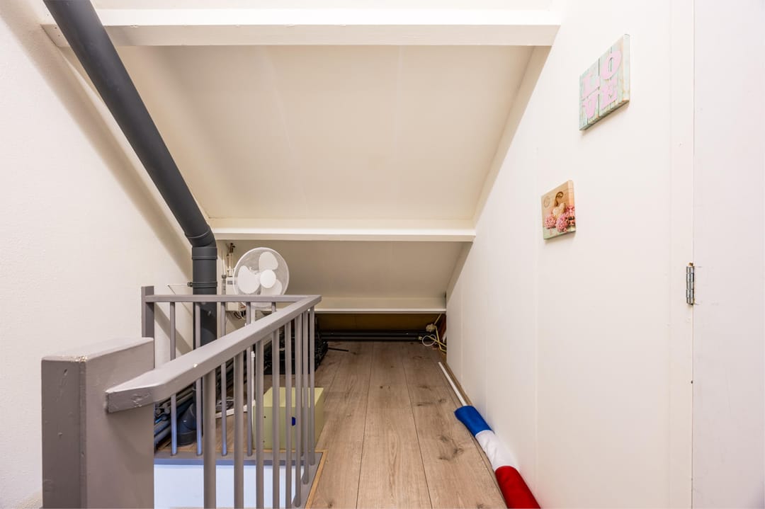 Photo 28 of Perelaar 1