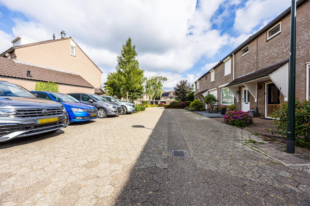 Photo 41 of Perelaar 1