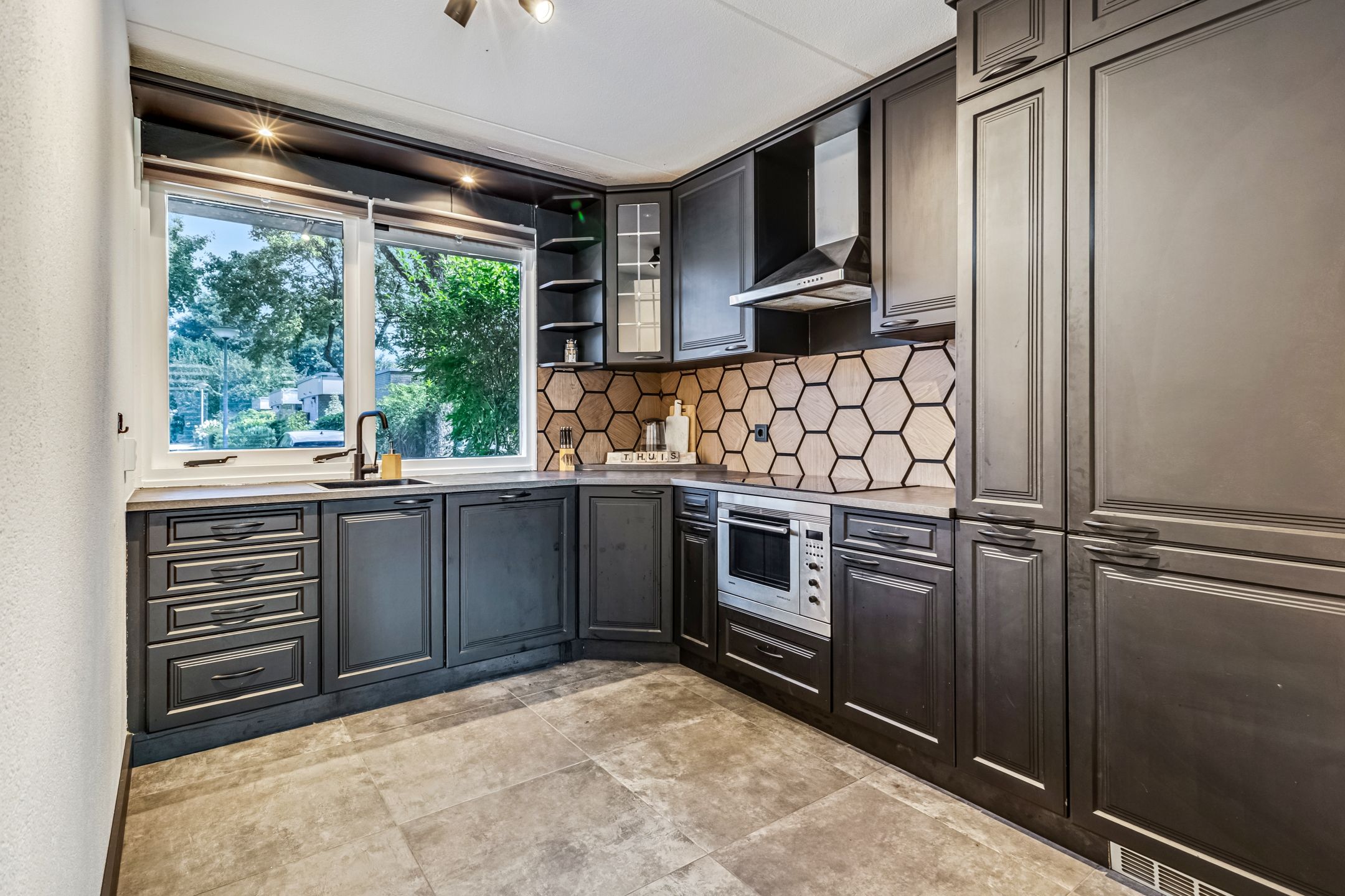 Foto 12 van Jan Vermeerstraat 11