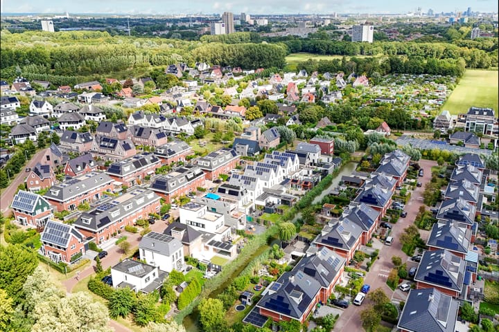 Foto 61 van Abdis Johannastraat 28