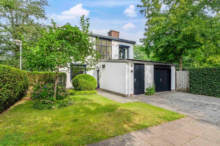 Foto 2 van Bremweg 45