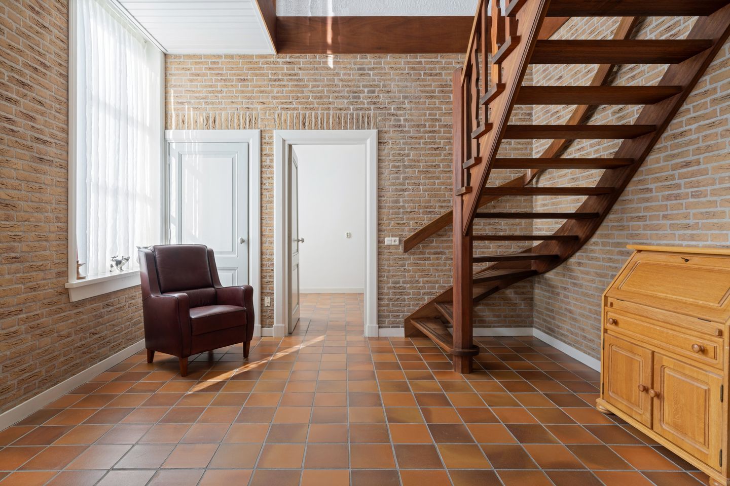 Foto 25 van Lange Brugstraat 33