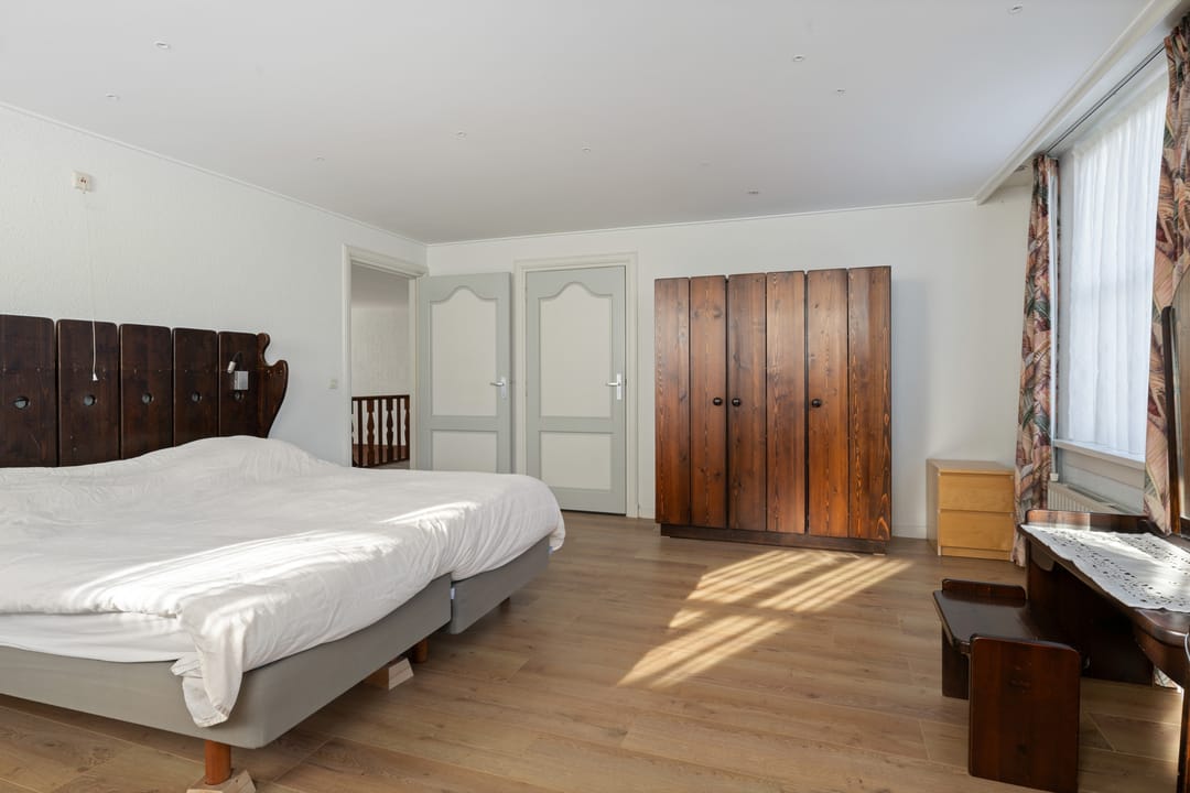 Foto 43 van Lange Brugstraat 33