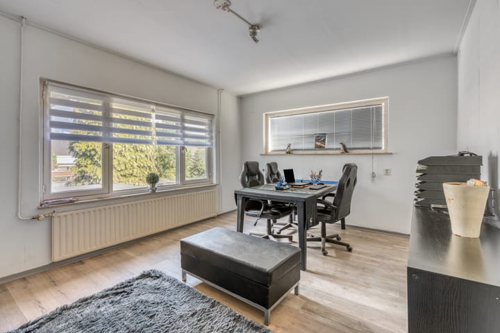 Foto 27 van Antwerpsestraatweg 80