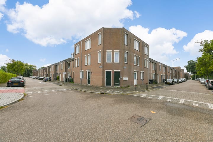 Foto 27 van Basisveenstraat 11-A