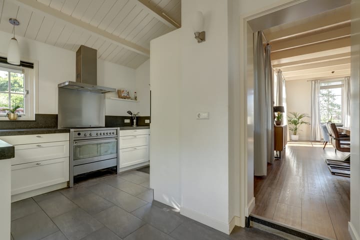 Photo 12 of Kerkweg 42