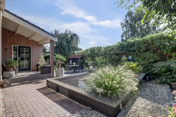 Photo 17 of Kerkweg 42