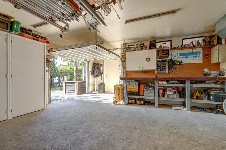 Photo 33 of Kerkweg 42