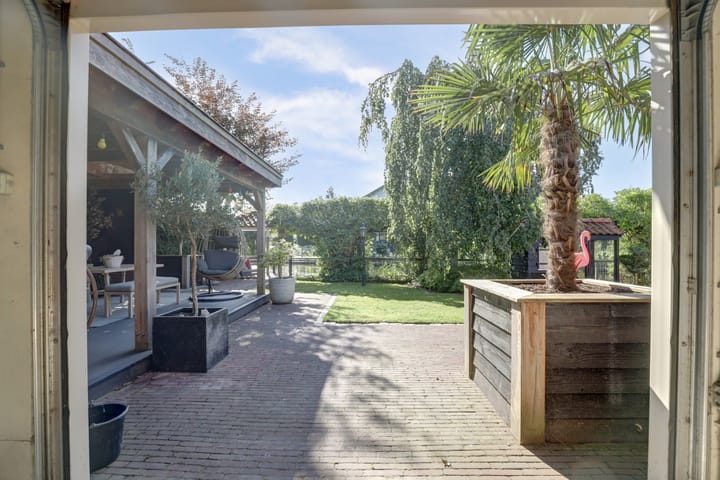 Photo 35 of Kerkweg 42