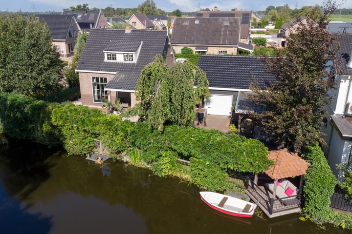 Photo 41 of Kerkweg 42