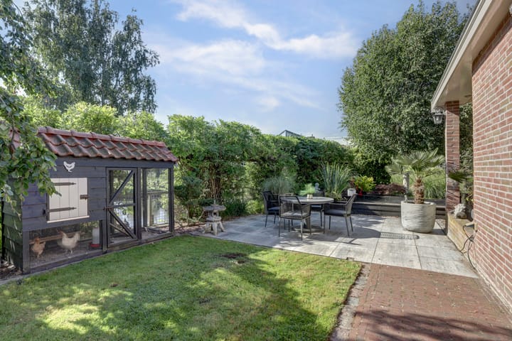 Photo 38 of Kerkweg 42