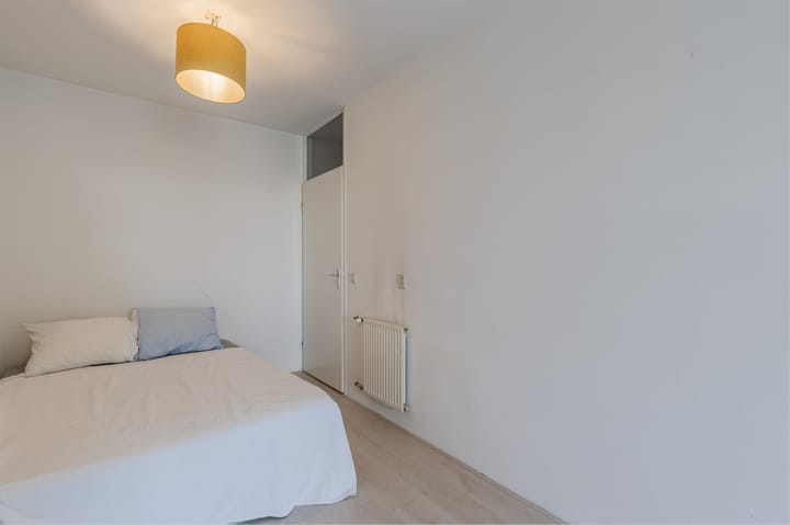 Foto 13 van Dantestraat 136