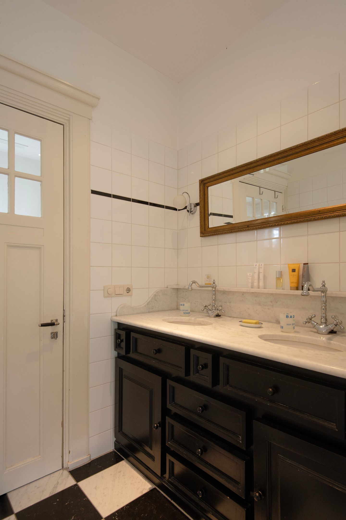 Foto 34 van Jhr. Mr. G.W. Molleruslaan 14