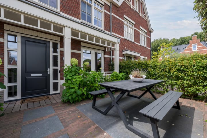 Foto 2 van Gravin Sophiapark 26