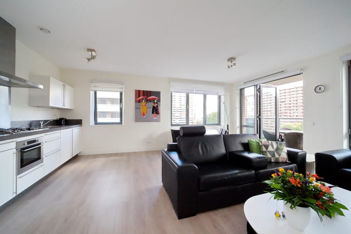 Foto 2 van Martinus Nijhofflaan 182