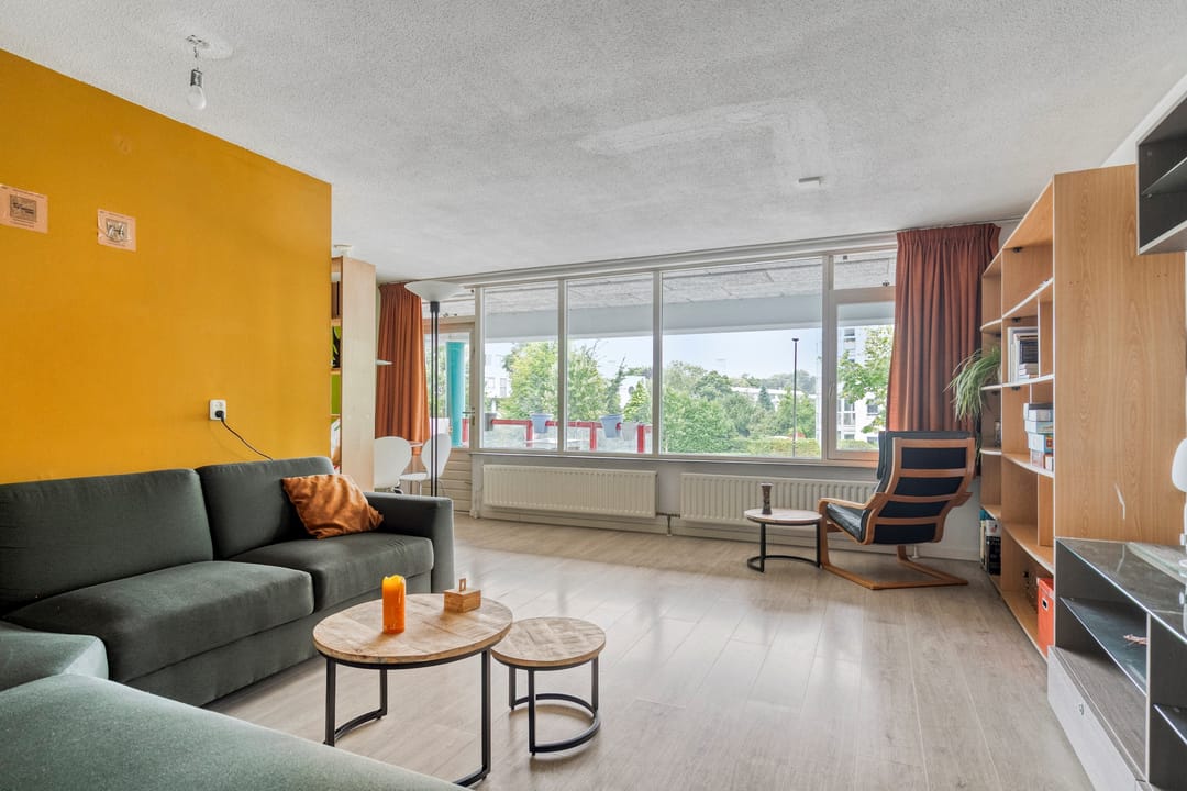 Foto 2 van Aartsbisschop Romerostraat 147