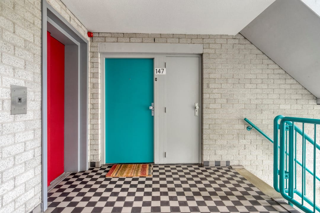 Foto 8 van Aartsbisschop Romerostraat 147