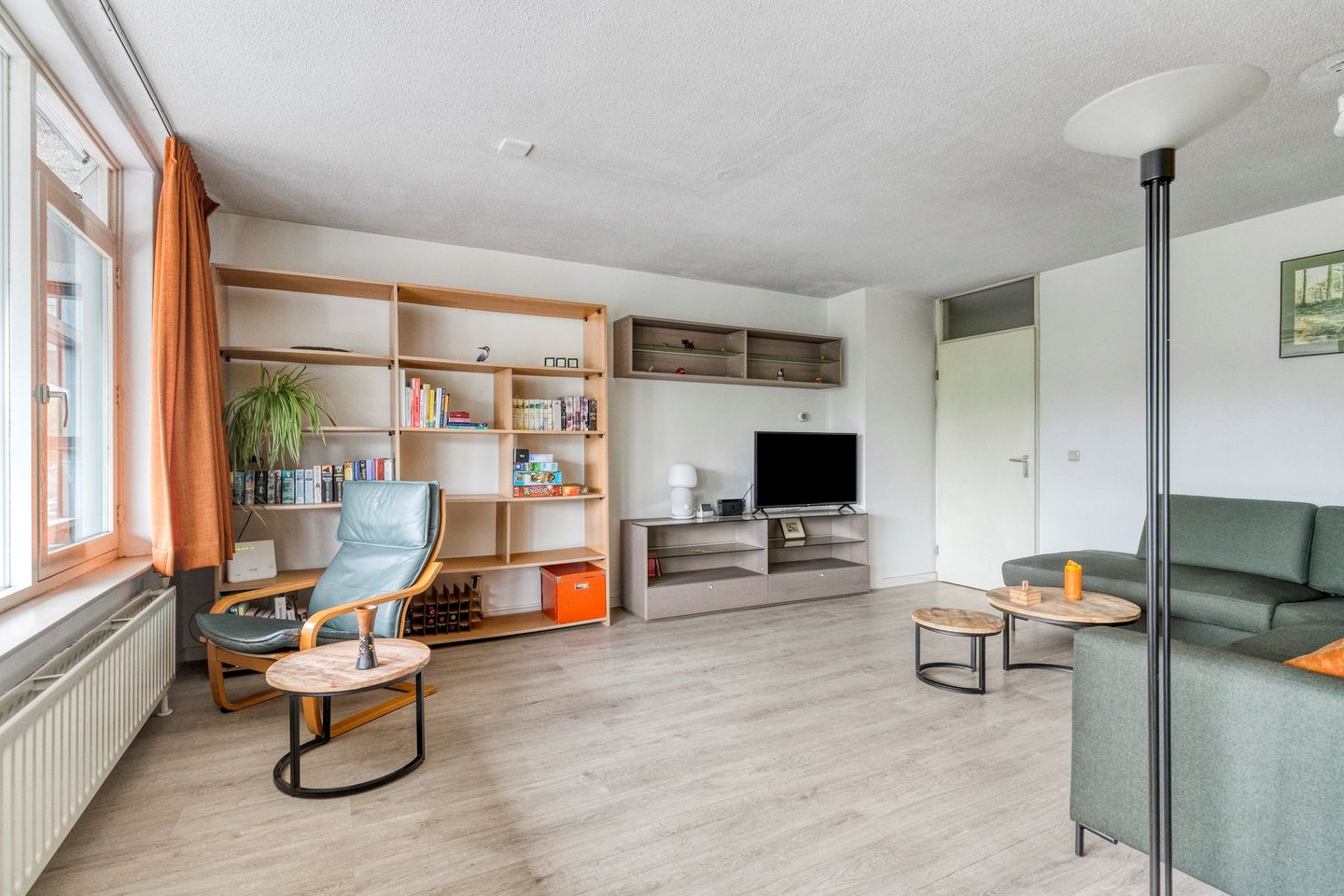 Foto 14 van Aartsbisschop Romerostraat 147