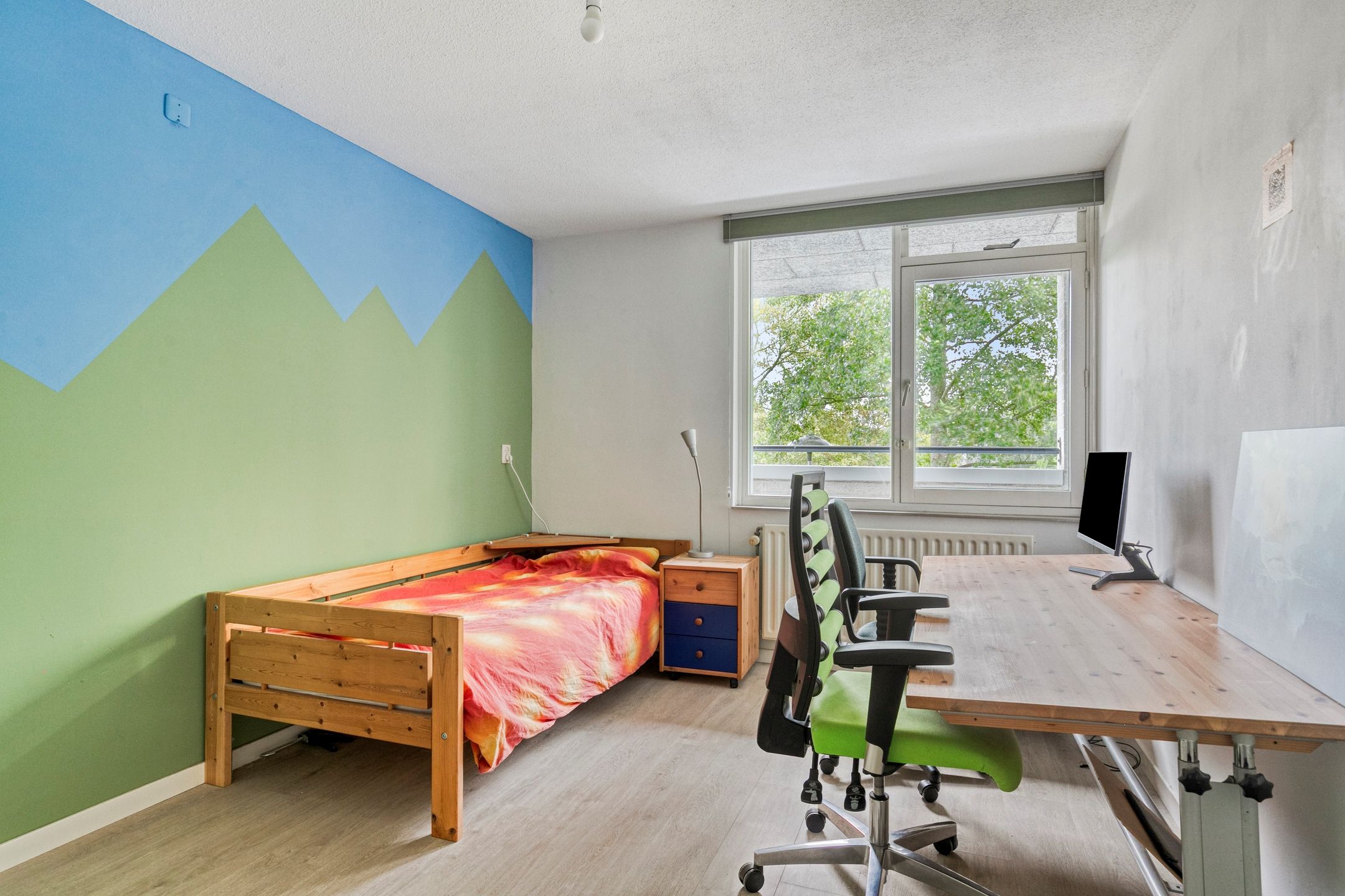 Foto 18 van Aartsbisschop Romerostraat 147