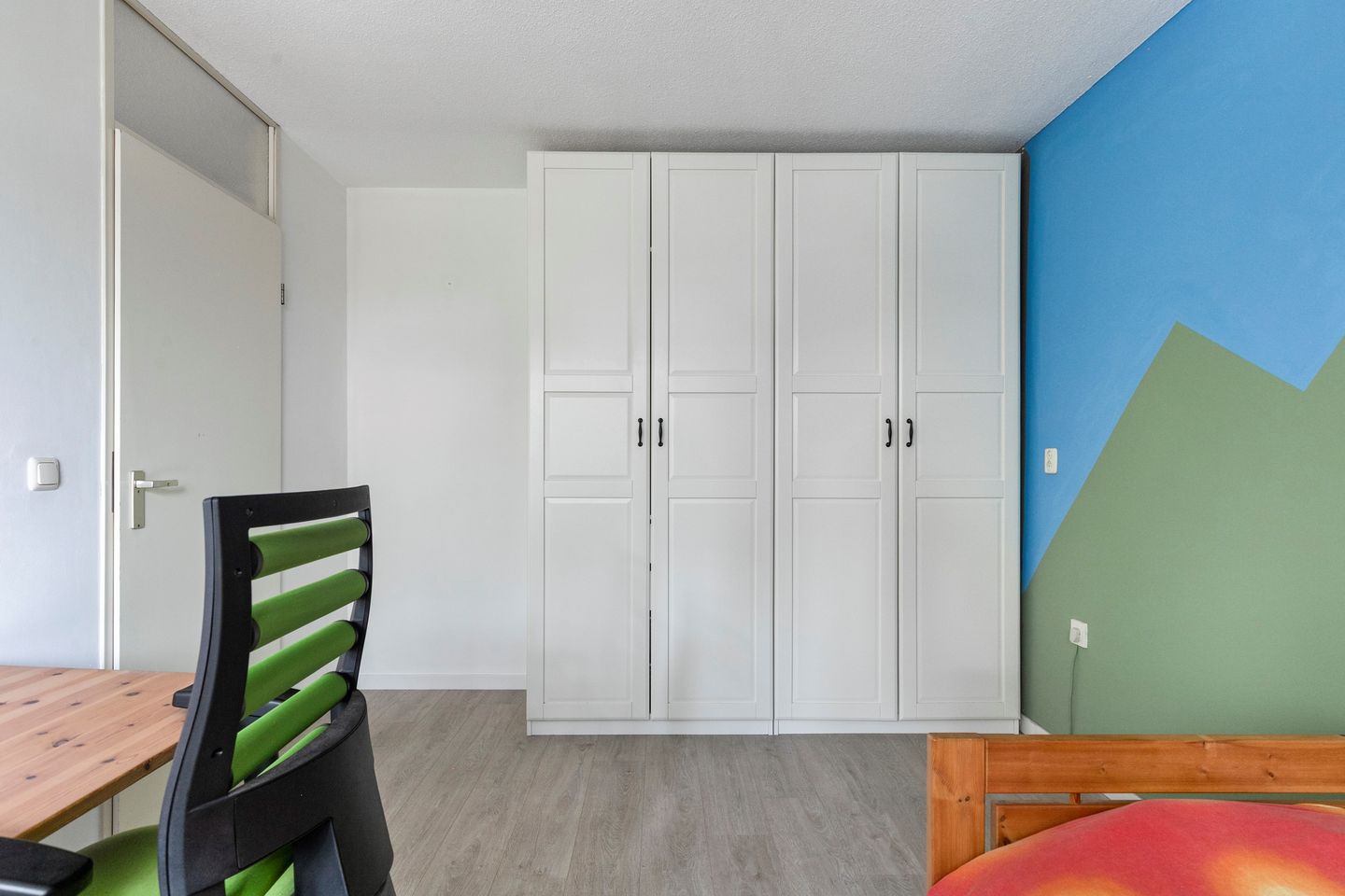 Foto 19 van Aartsbisschop Romerostraat 147