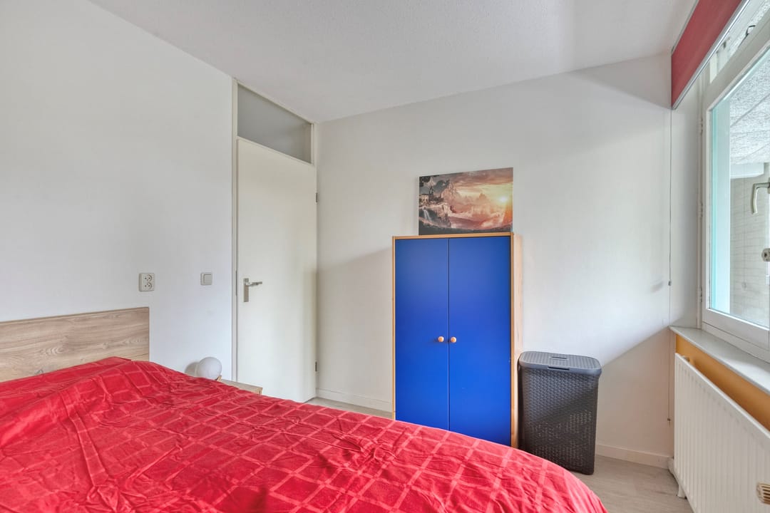 Foto 17 van Aartsbisschop Romerostraat 147