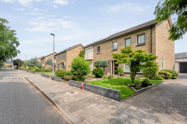 Foto 24 van Broenenstraat 31