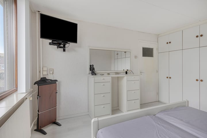 Foto 12 van Tjalkstraat 49