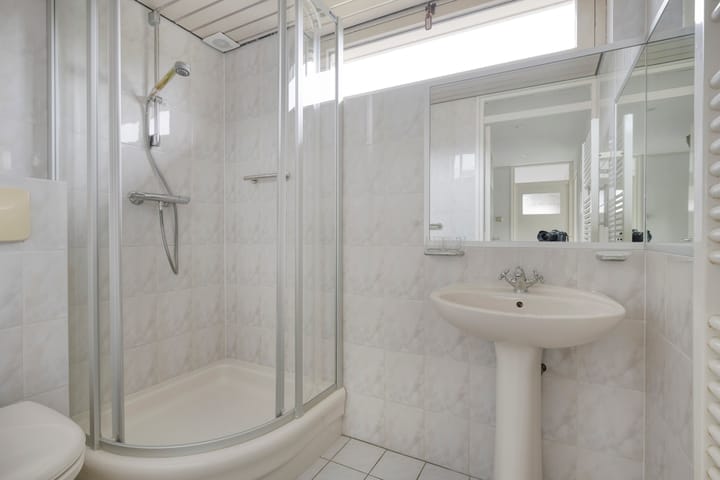 Foto 15 van Tjalkstraat 49