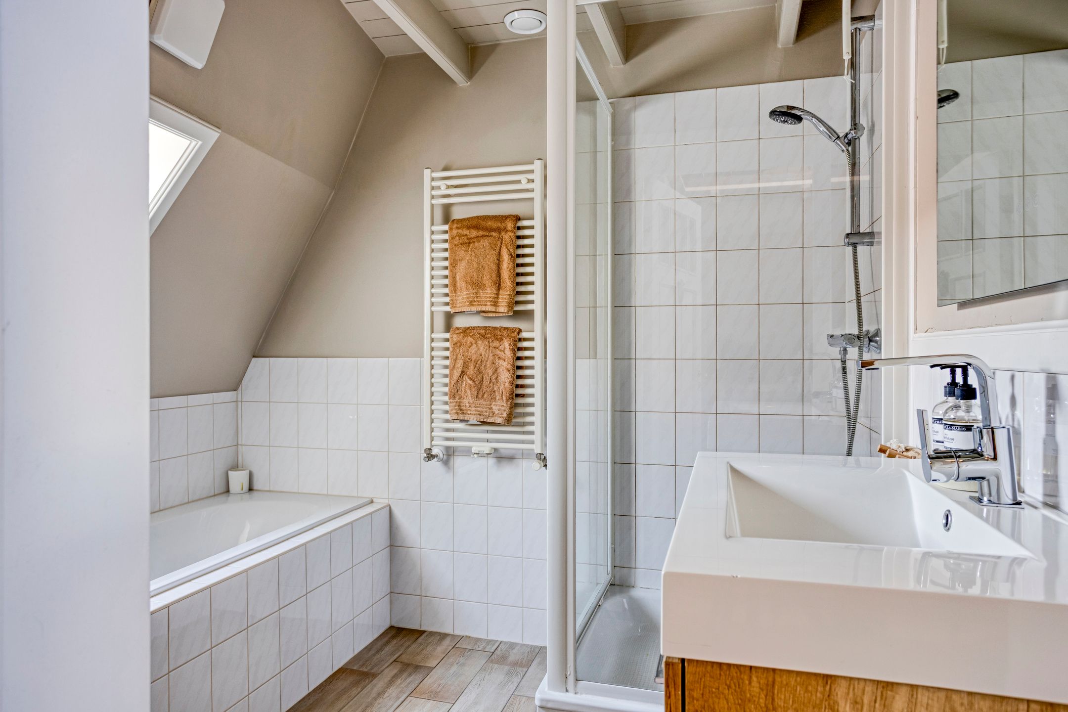 Foto 27 van Oudewand 9