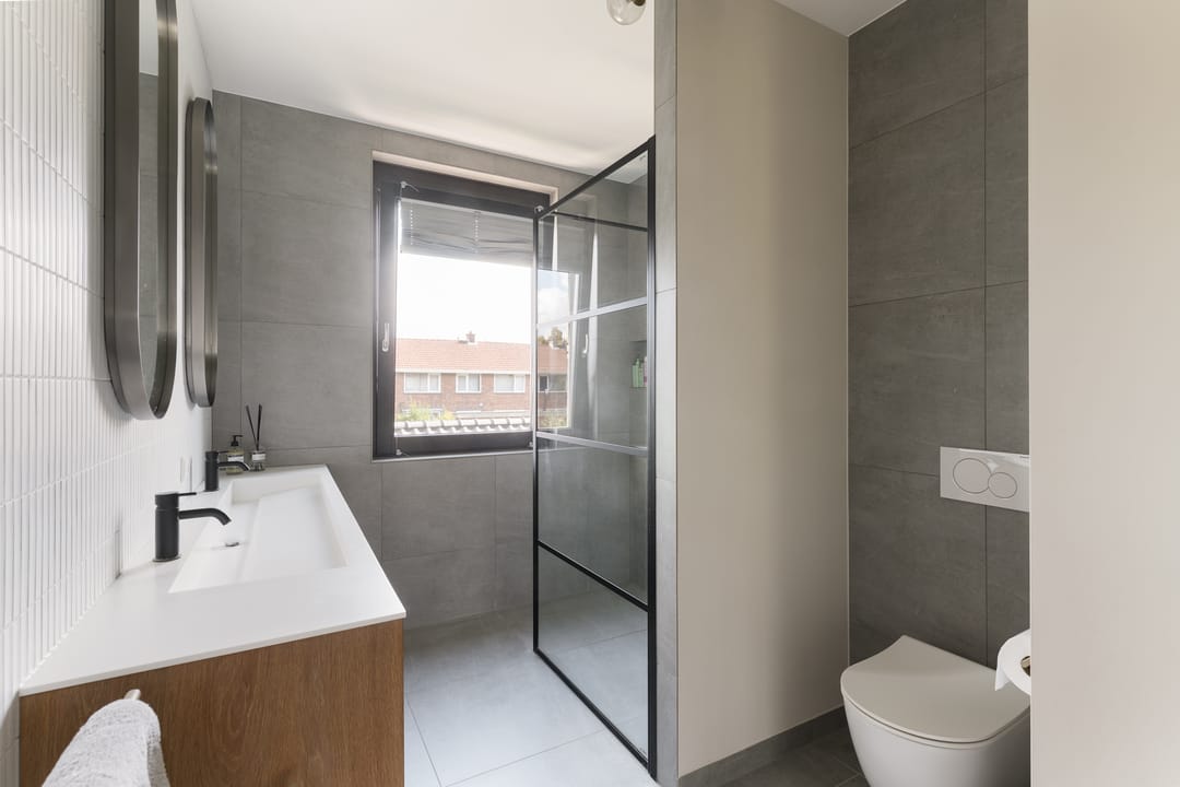 Photo 23 of Cornelis Kraijenhoffstraat 12