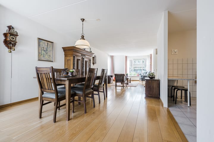 Foto 14 van Busweg 84