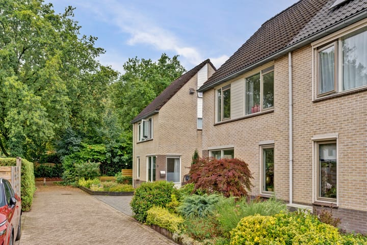 Foto 3 van Hazelaarhof 49