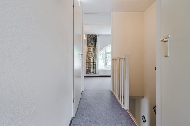 Foto 32 van Busweg 84