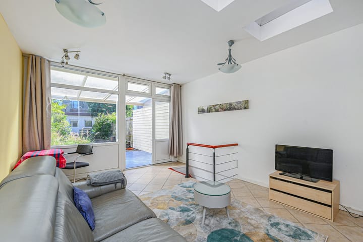 Foto 10 van Terschellingsestraat 85