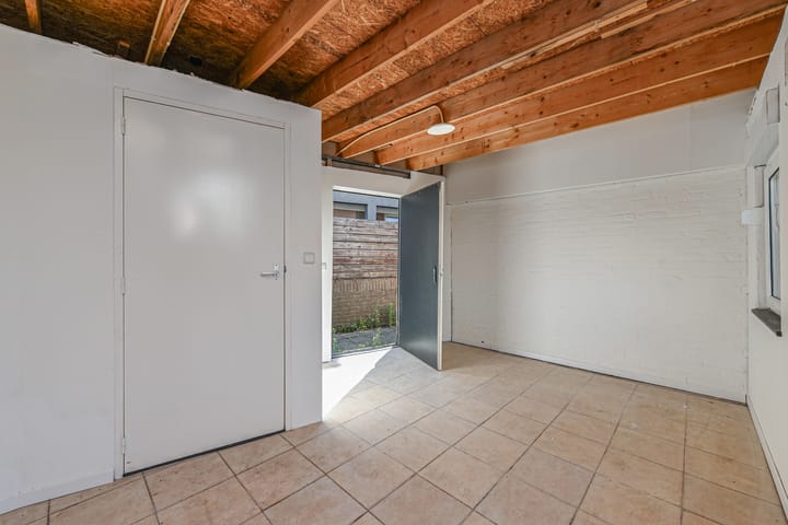 Foto 30 van Terschellingsestraat 85