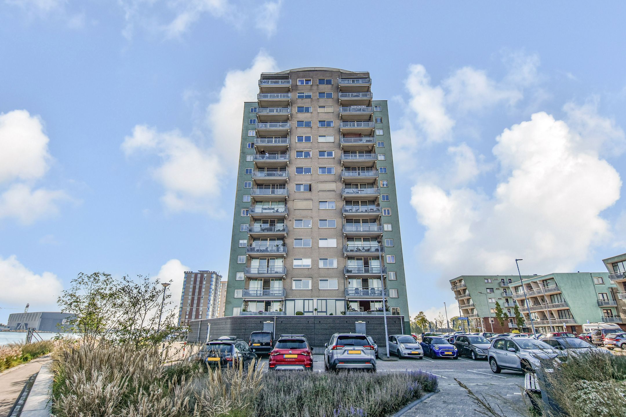 Photo 36 of Starstraat 154