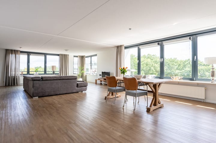 Foto 2 van Wilhelminastraat 55-H