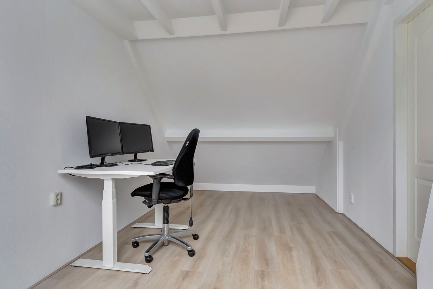 Foto 25 van Hazelaarhof 49